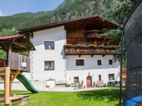 Cozy Holiday Home in Tyrol near Ski Area, Oetz